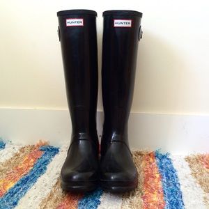 Tall Hunter Glossy Black Rainboots size 8/9