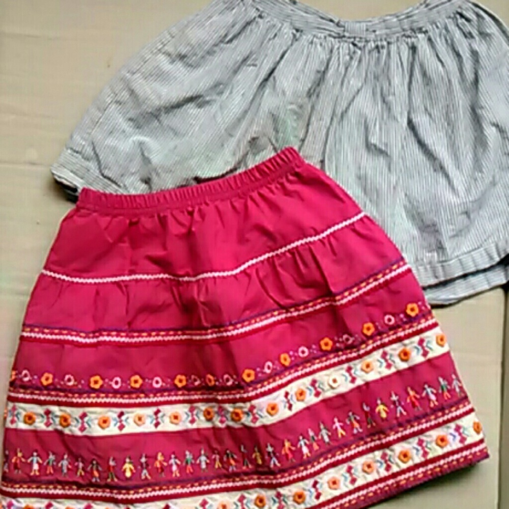 BABY GAP 4t skirt bundle!