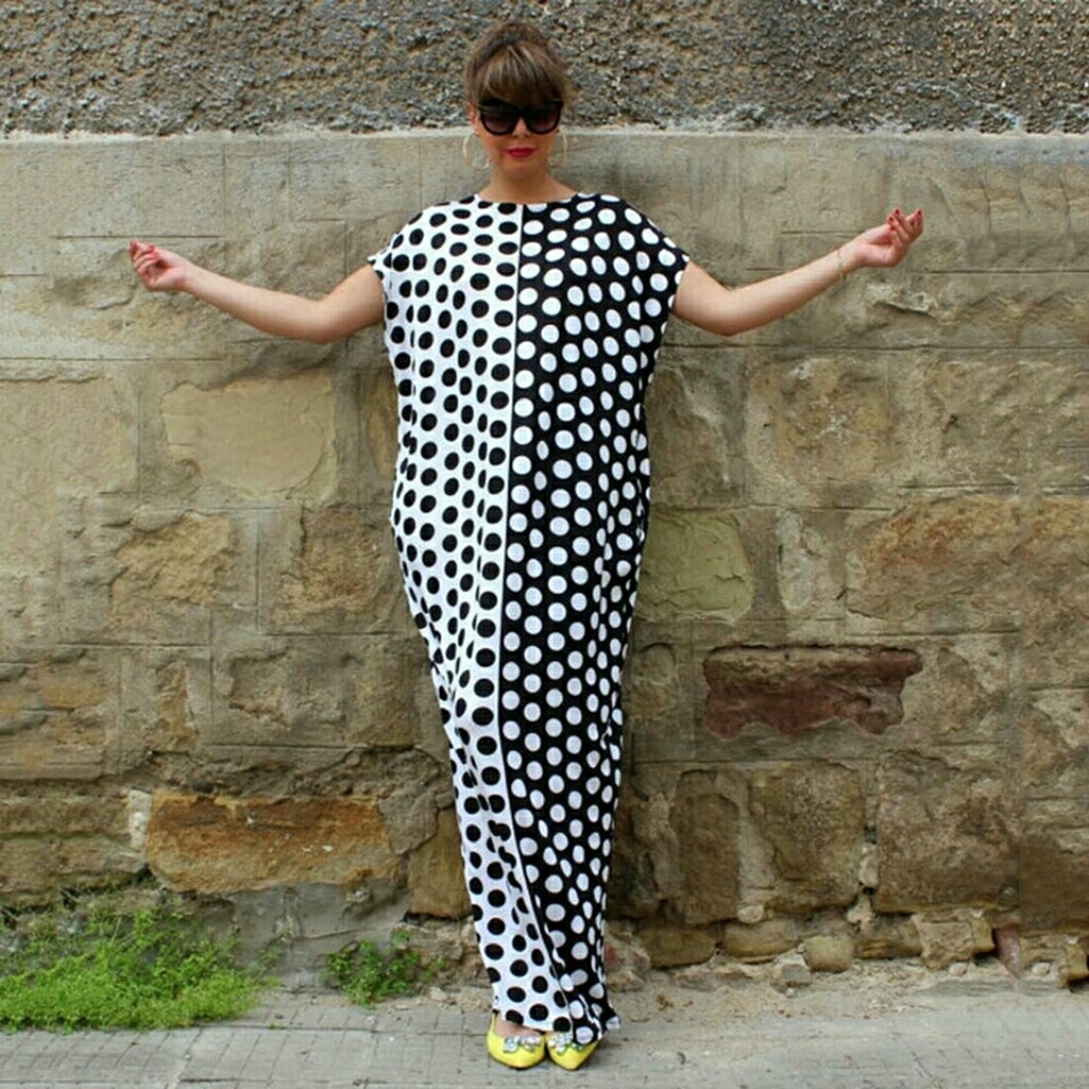 Small to Plus size blk & wht polka dot Long dress