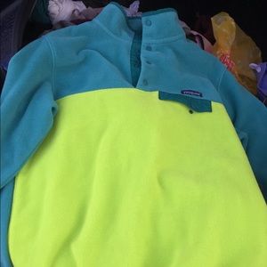 Patagonia fleece pullover