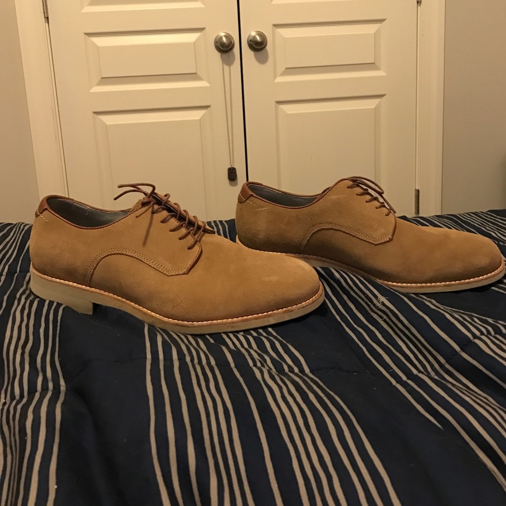 Johnston and Murphy Men's dress shoes
