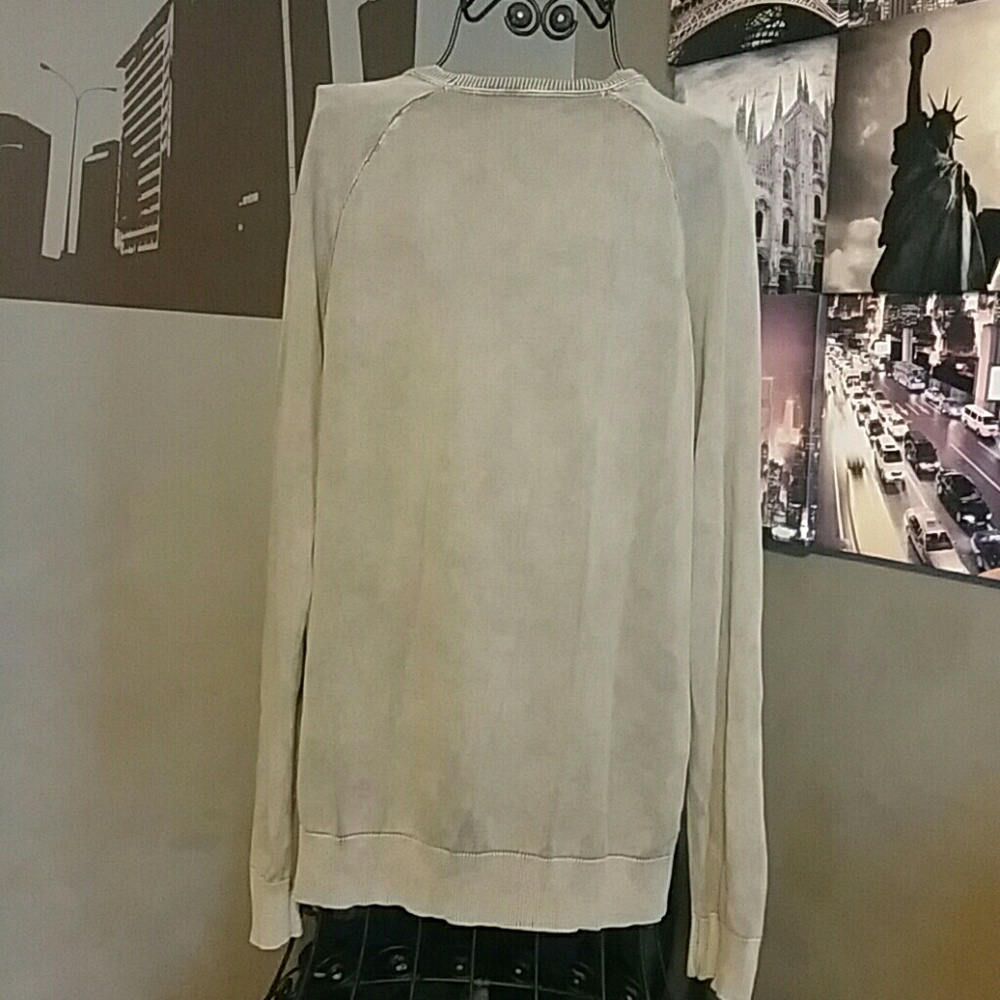 DONATED Banana Republic Gray pull over sz Large - Picture 4 of 4