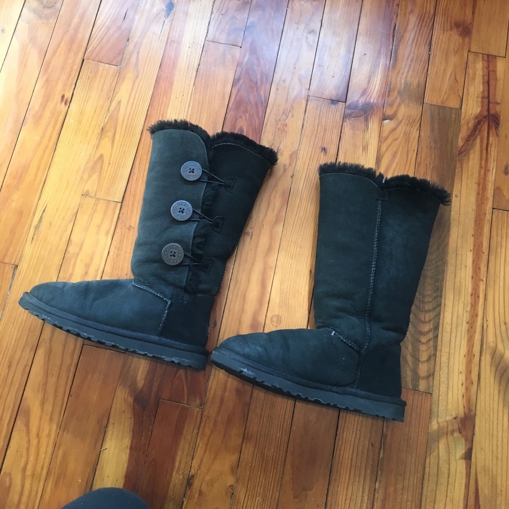 Tall Bailey button Uggs