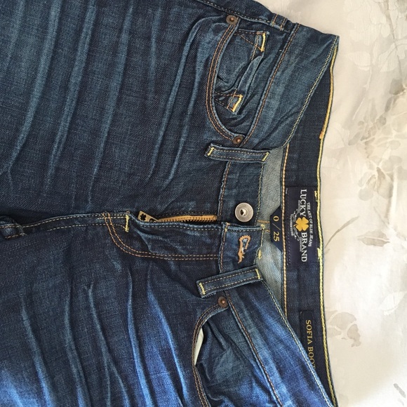 Lucky Brand bootcut jeans - Picture 2 of 3