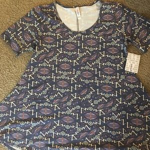 Lularoe perfect T