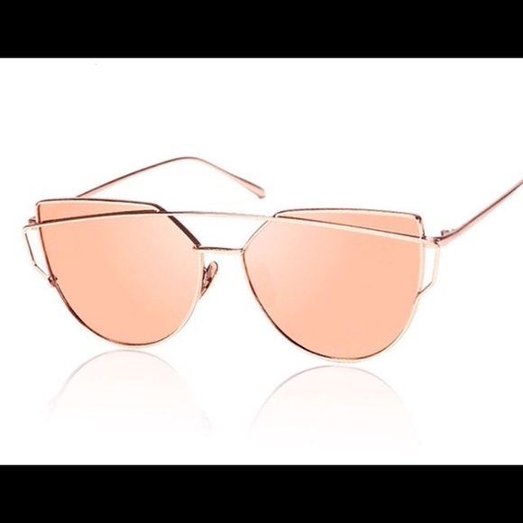 Rosegold cat eye over frame shades sunglasses - Picture 5 of 6