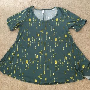 Lularoe perfect tee