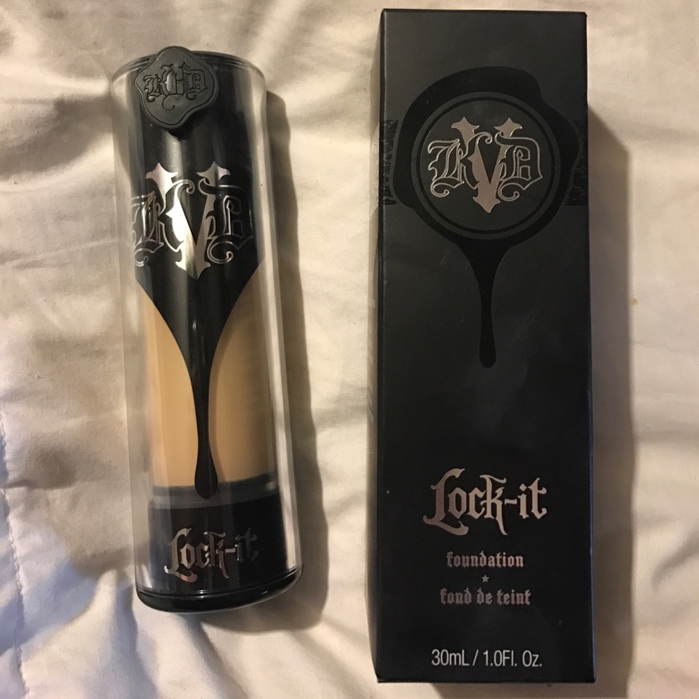 Kat Von D Lock it