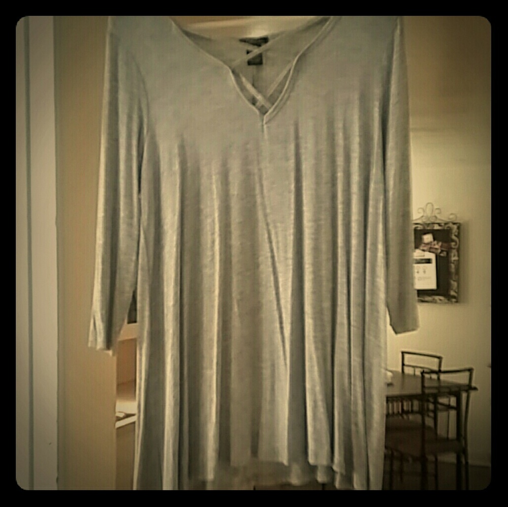 Super cute long sleeve shirt
