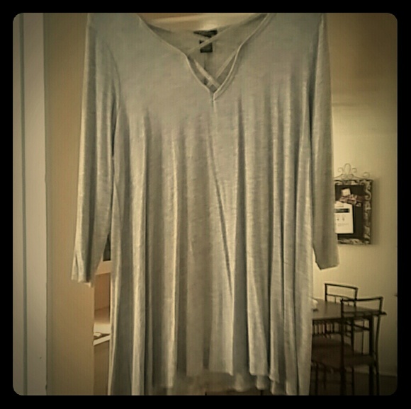 Super cute long sleeve shirt - Picture 1 of 1