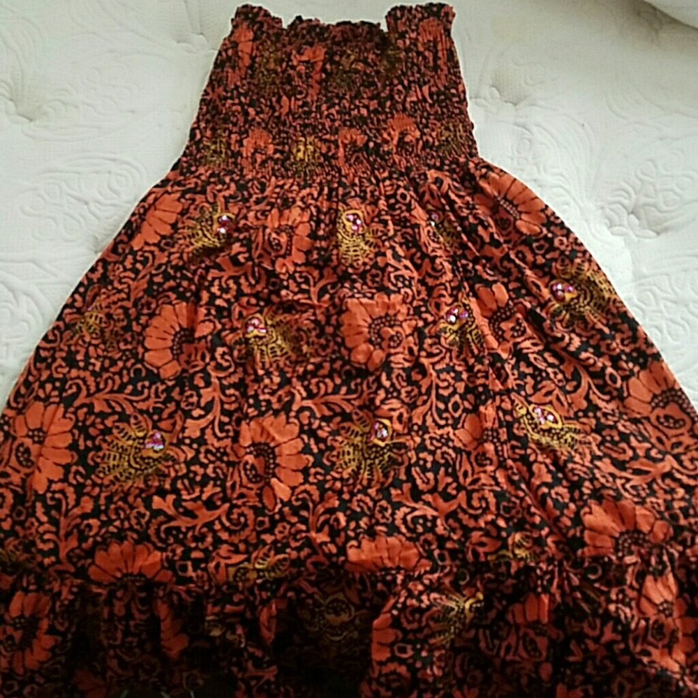 Moda international orange dress with flowers
