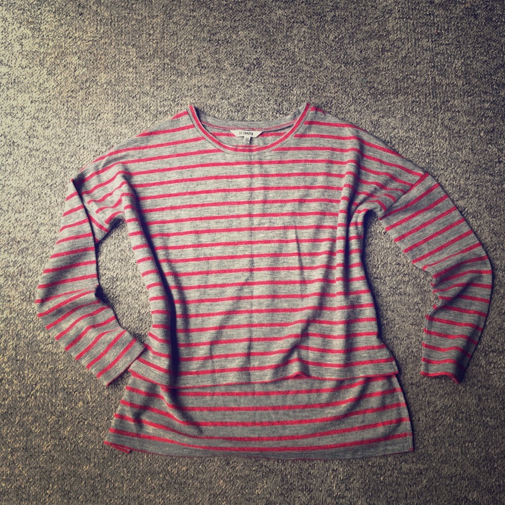 BB Dakota Hi-Low Sweater Striped Crew Neck