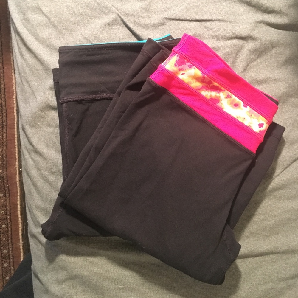 2 pairs of reversible Yoga pants.