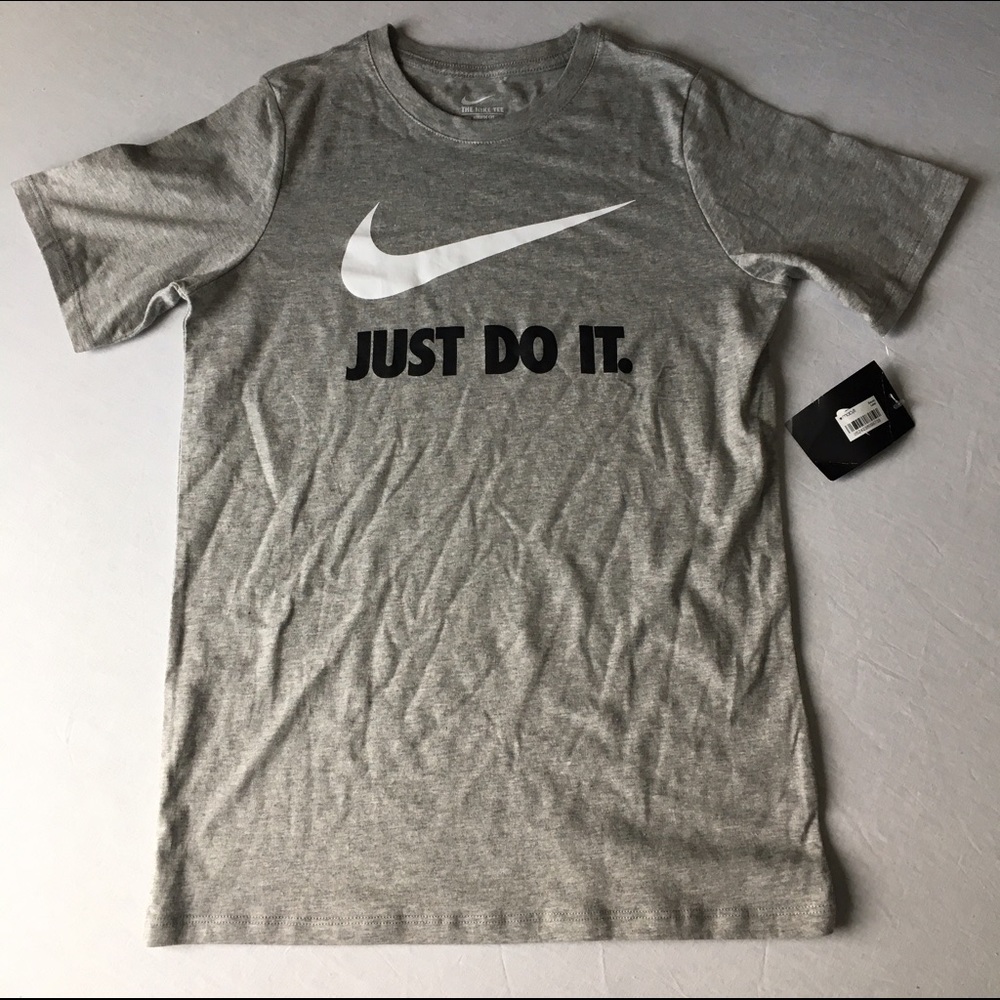 The Nike Tee Just Do It Kids Size L