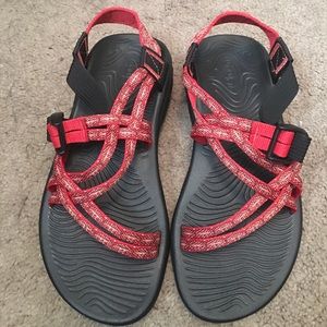 Chacos Z/Volv X