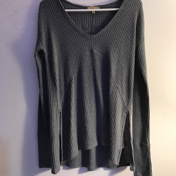Vera Wang Tops - Princess Vera Wang Long Sleeve