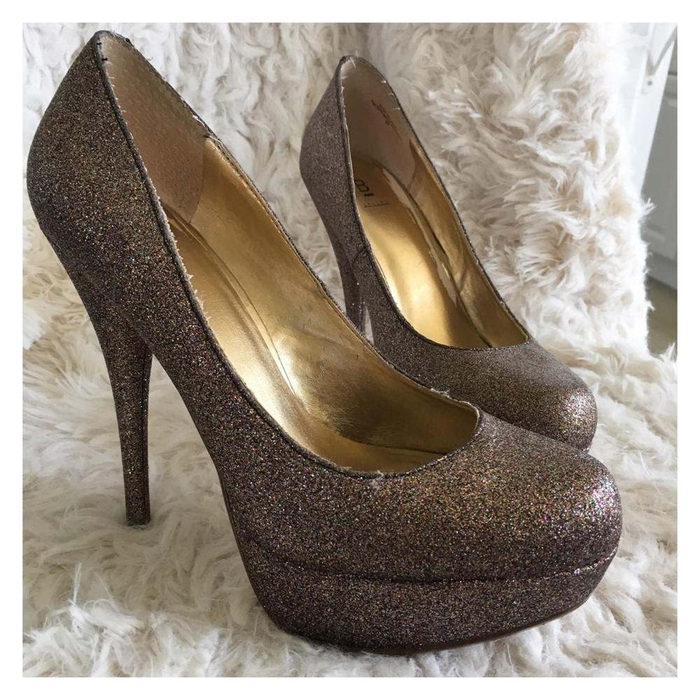 BAKERS WOMENS MULTI COLORED PUMPS HEELS US SIZE 8