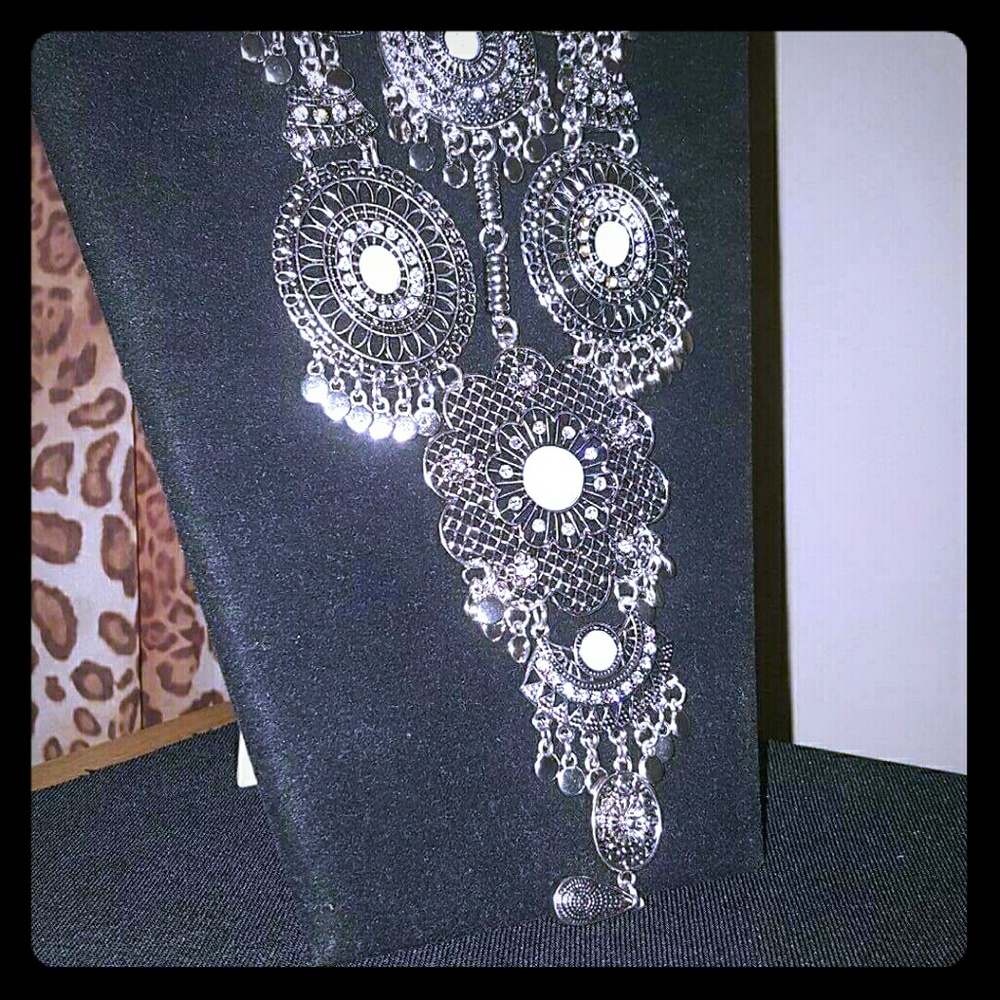 Silver Neck Piece (Bib)