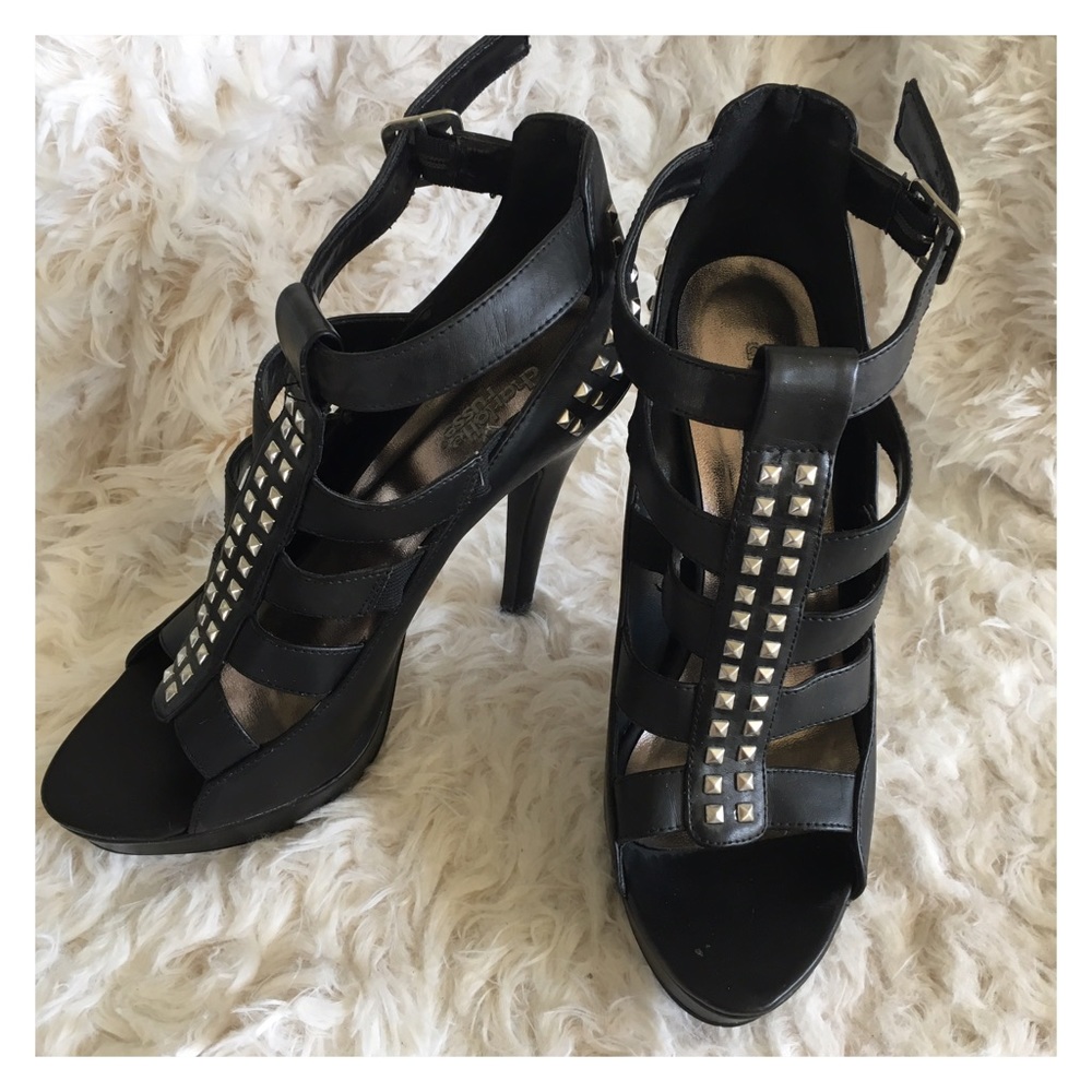 CHARLOTTE RUSSE WOMENS STUDDED HEELS US SIZE 8