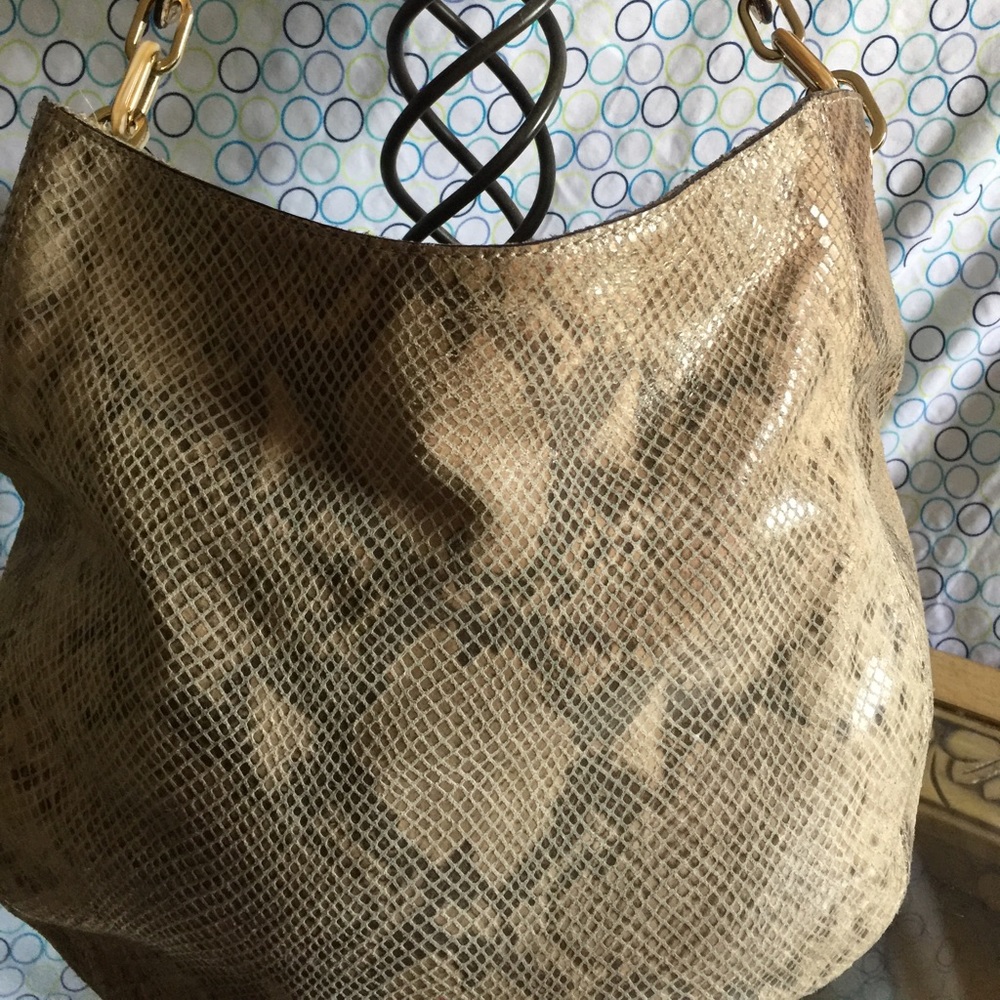 Micheal kors purse