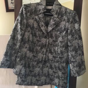 Tahari skirt suit, size 10