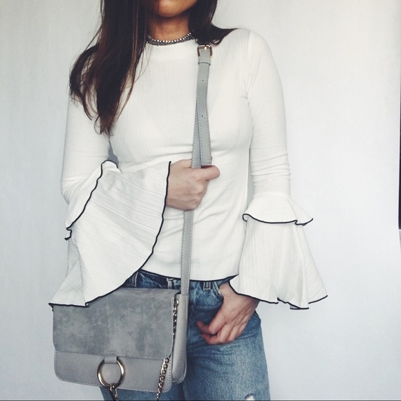 Tops - 🆕 Finley Ivory Black Ruffle Bell Sleeve Knit Top