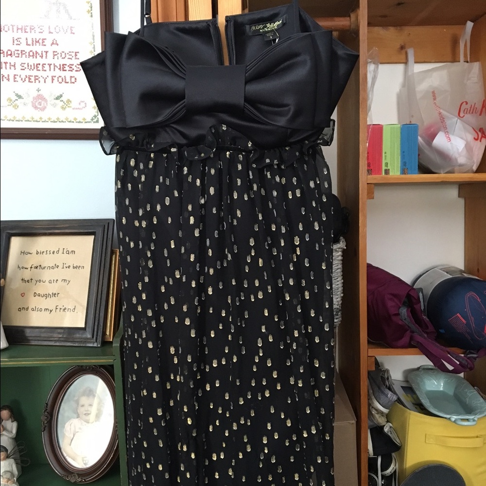 *NEW* Betsy Johnson Dress - Size 2