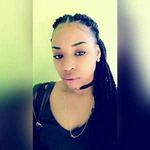 Meet your Posher, Chantelle