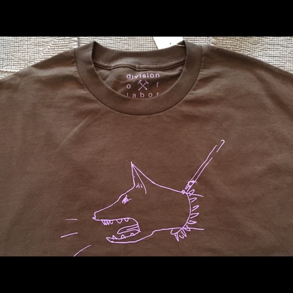 LAST ONE❤NWT Urban Outfitters Dog T - Picture 2 of 4