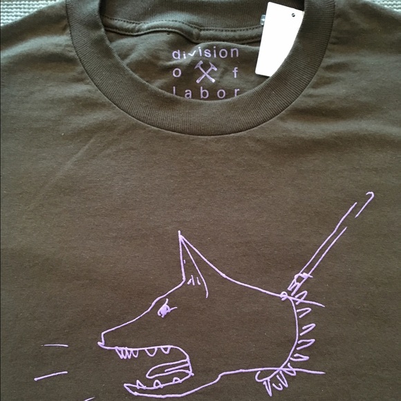 LAST ONE❤NWT Urban Outfitters Dog T - Picture 4 of 4