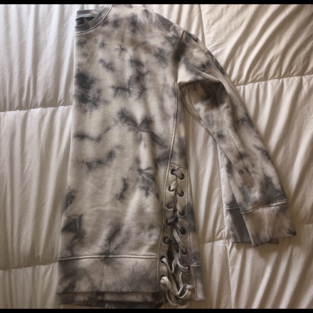 ✨Lace up sweatshirt✨