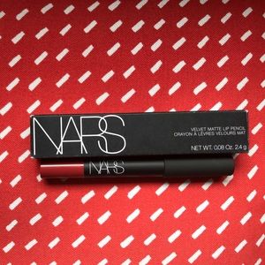 💋DOLCE VITA-NARS Velvet Matte Lip Pencil💋