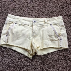 BKE Casuals Aspen Yellow Shorts