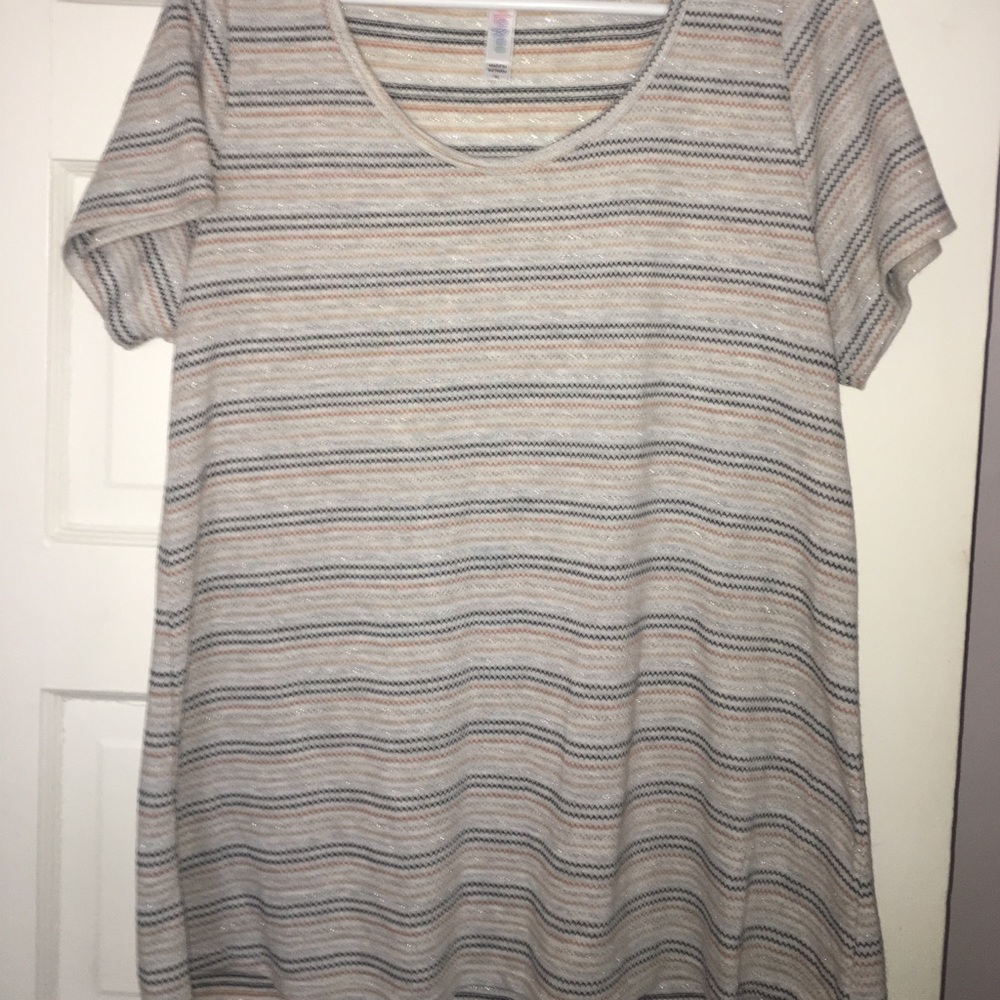 Lularoe ELEGANT COLLECTION classic t!