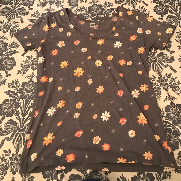 🍑 Peachy Tee Bundle 🍑 - Picture 2 of 3