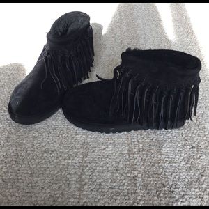 Authentic!! Ankle fringe Ugg booties