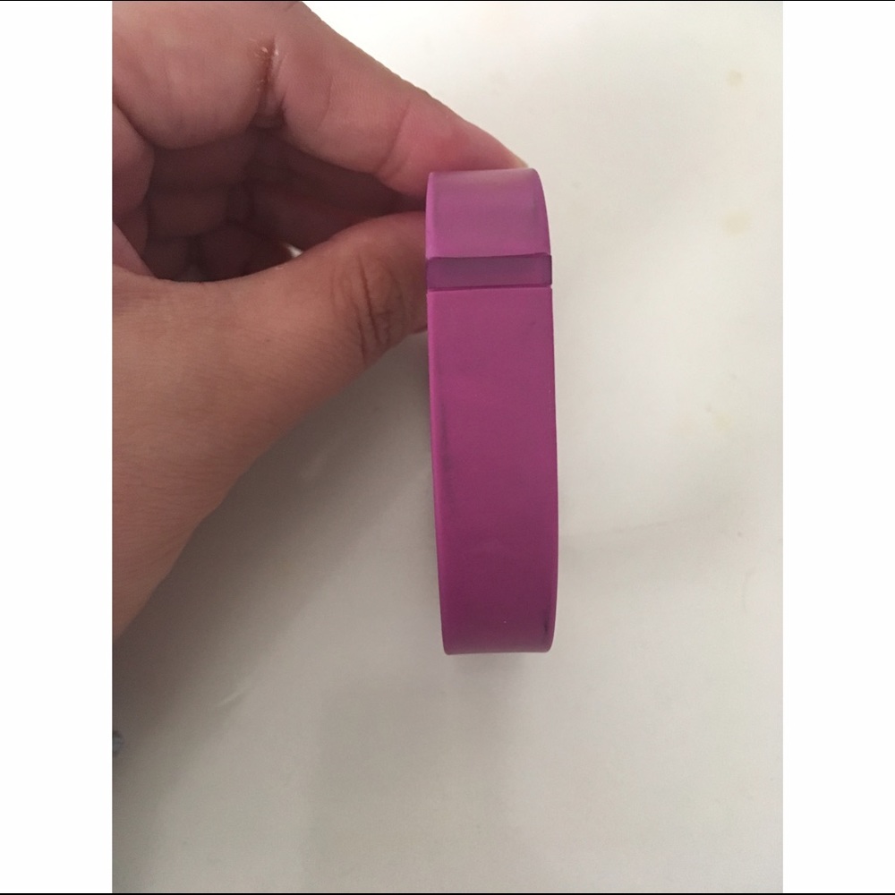 Fitbit - Picture 3 of 3