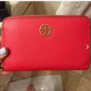 Tory burch wallet