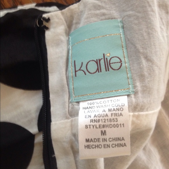 Karlie fit&flare dress,sz M, keyhole back, b&w dot - Picture 7 of 7