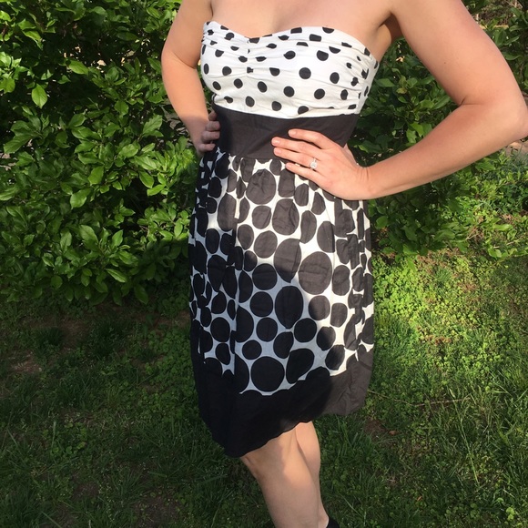 Karlie fit&flare dress,sz M, keyhole back, b&w dot - Picture 4 of 7