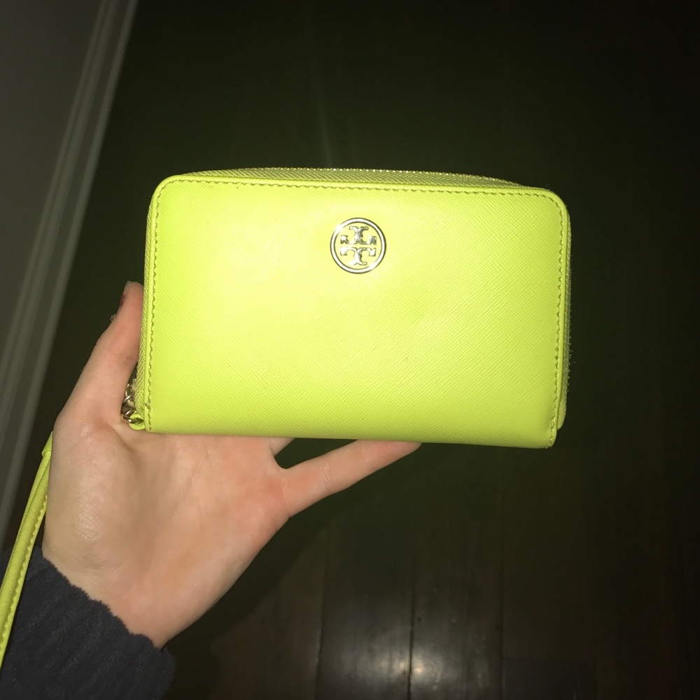Tory burch wallet