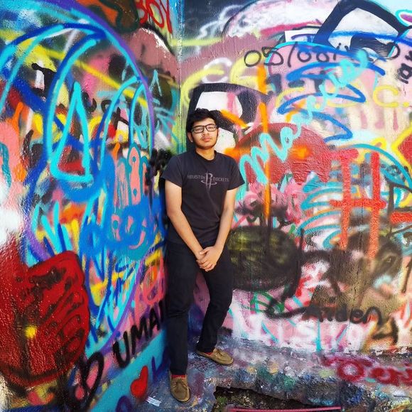 Meet your Posher, Ali moosa - Picture 1 of 1