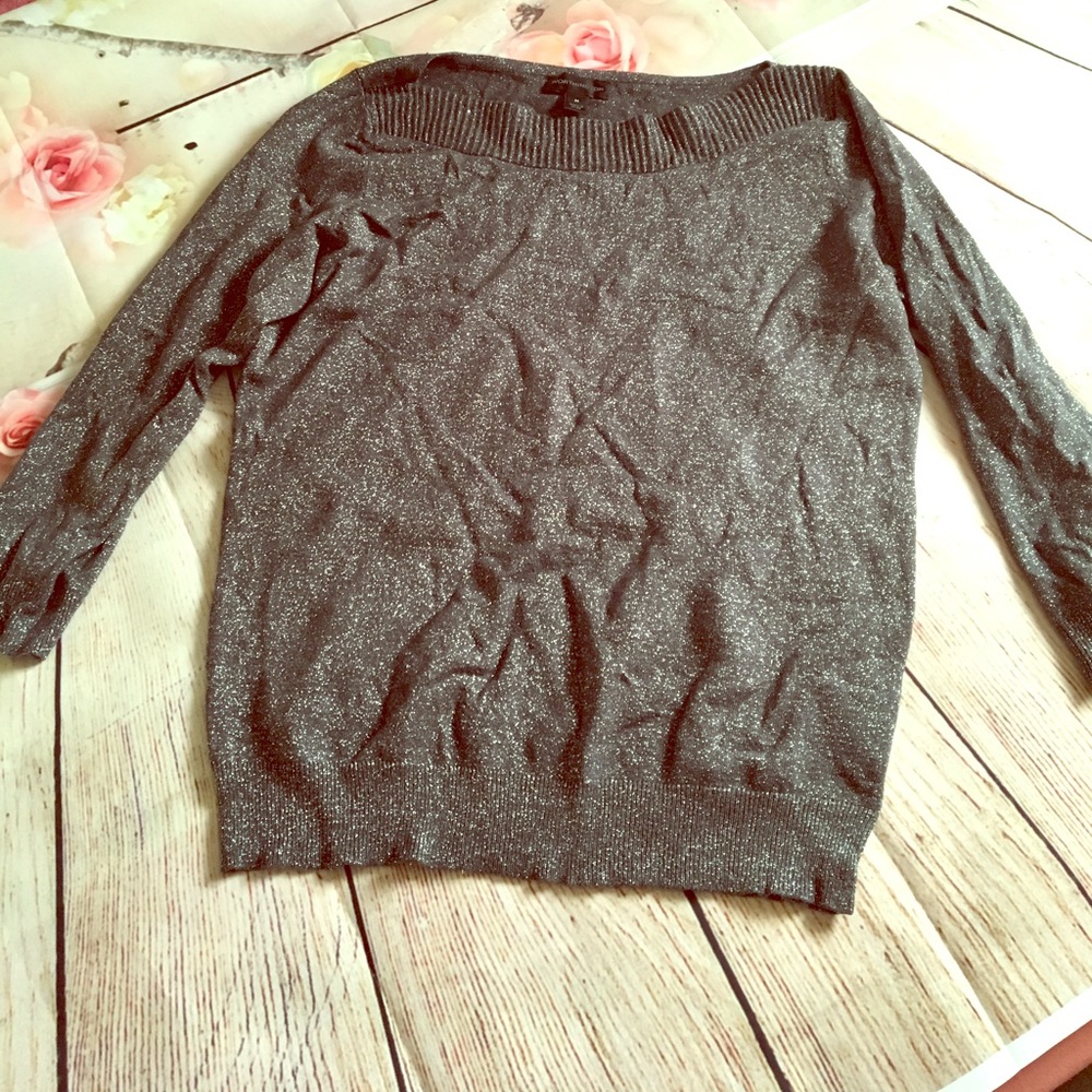 Half sleeve sparkly sweater