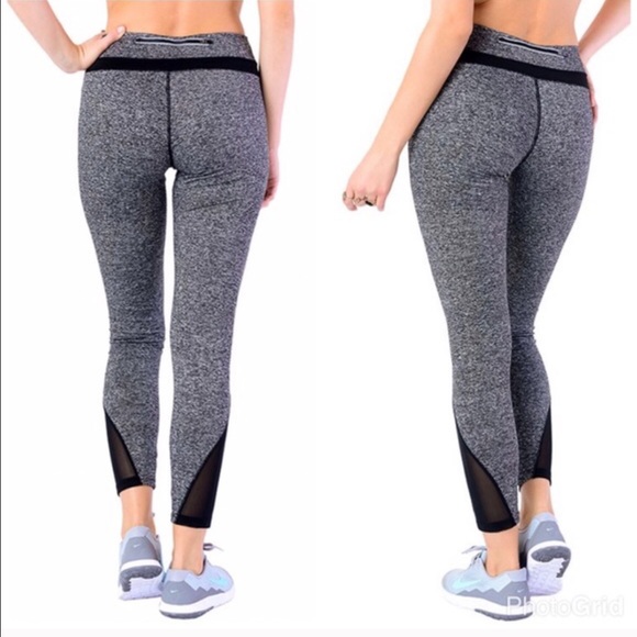 Mesh Inlay Active Wear Leggings - Picture 2 of 4