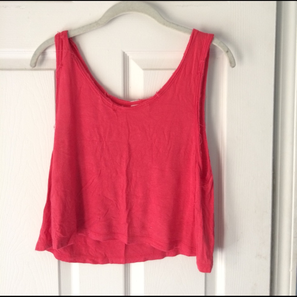 Coral crop top tank