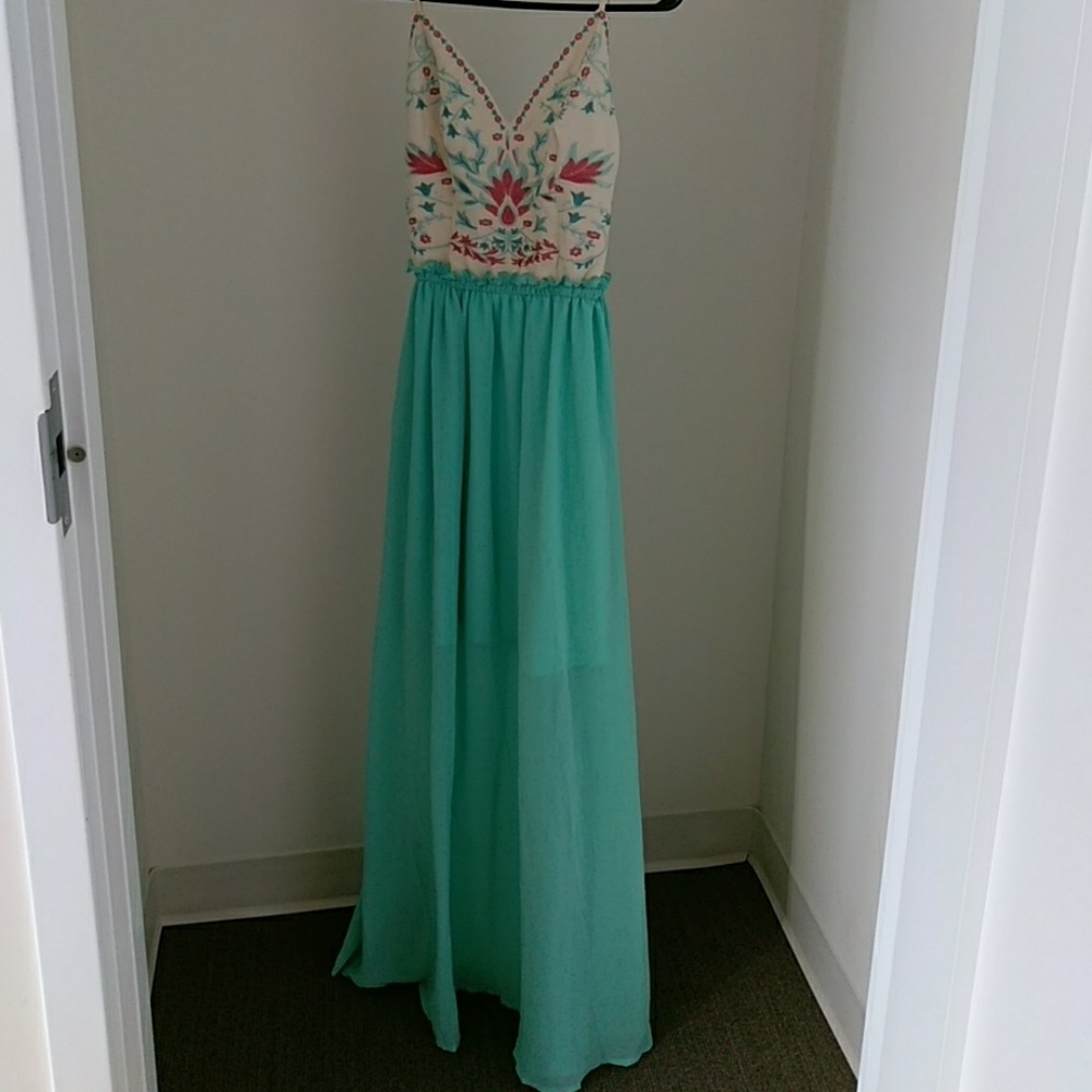 Open back Maxi