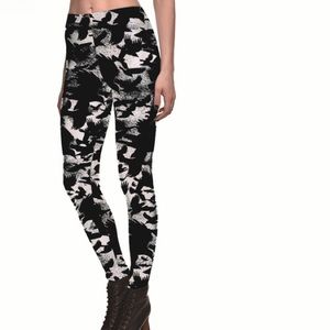 Bird Silhouette Leggings
