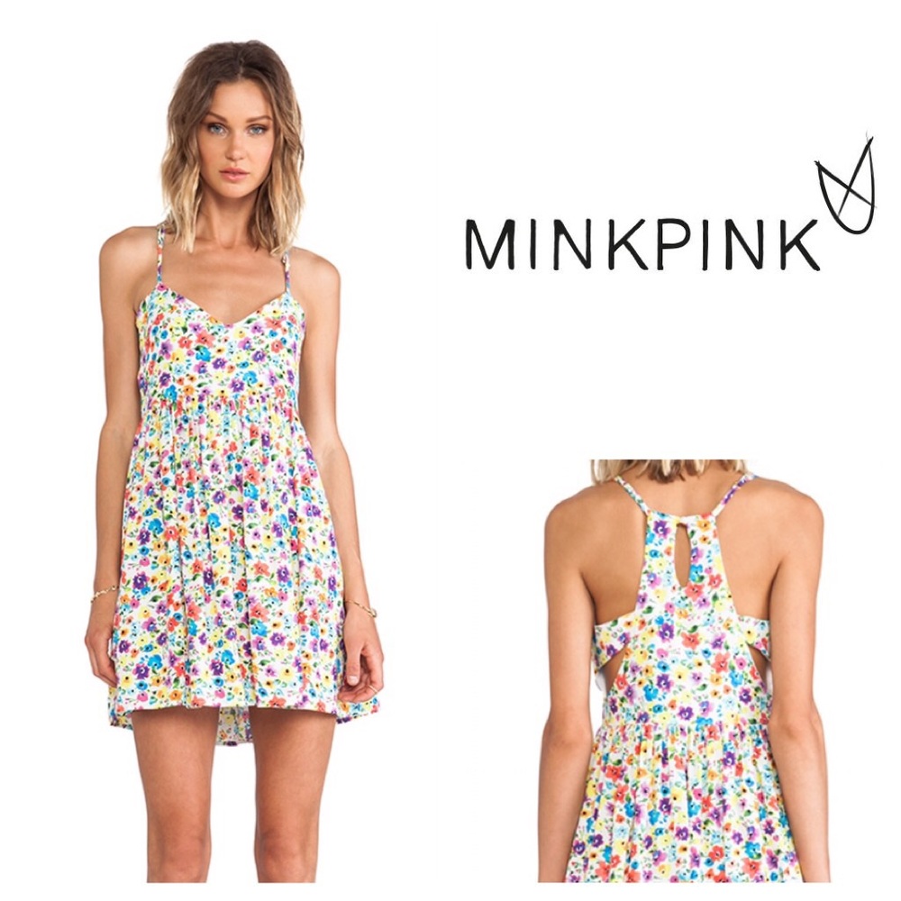 FLASH SALE! FREE $5 item w/purchase MinkPink Dress