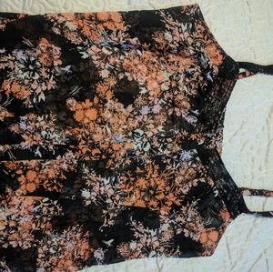 Sheer floral top from Torrid. Size 3