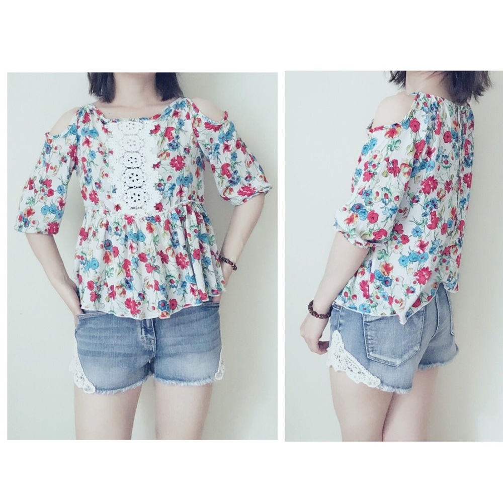 LOWEST ❗️Floral rayon off-shoulder top ivory - Picture 2 of 7
